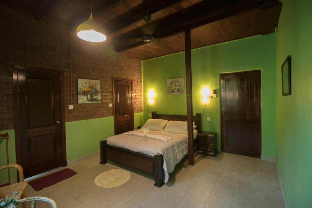 DeSerenity Seremban Rom bilde